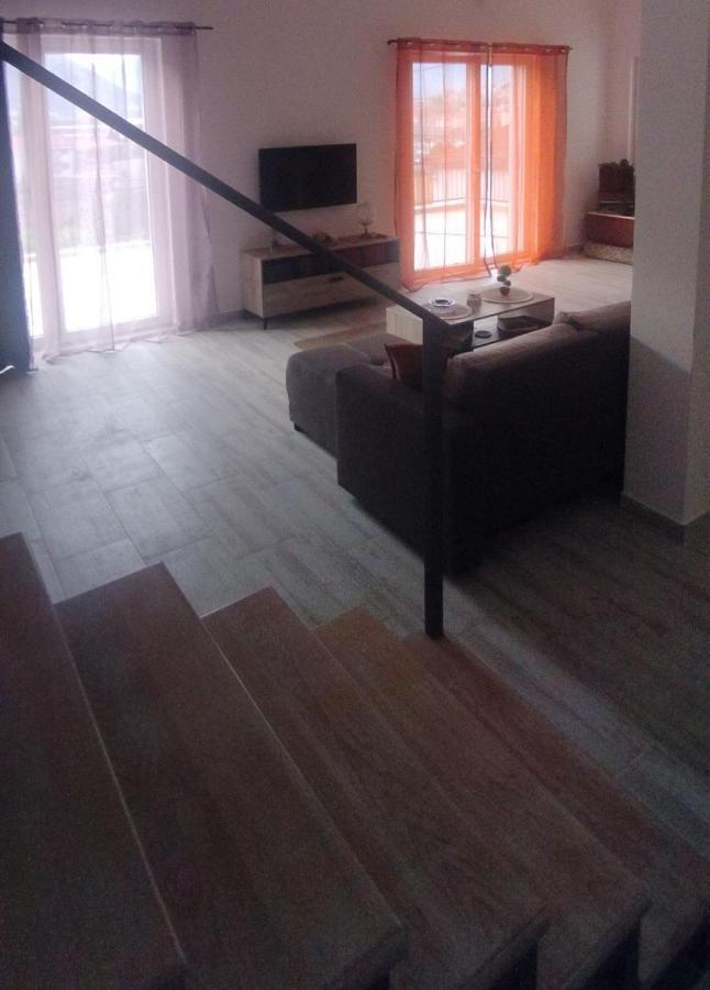 Guesthouse Nikoleta 2 Котор Екстер'єр фото